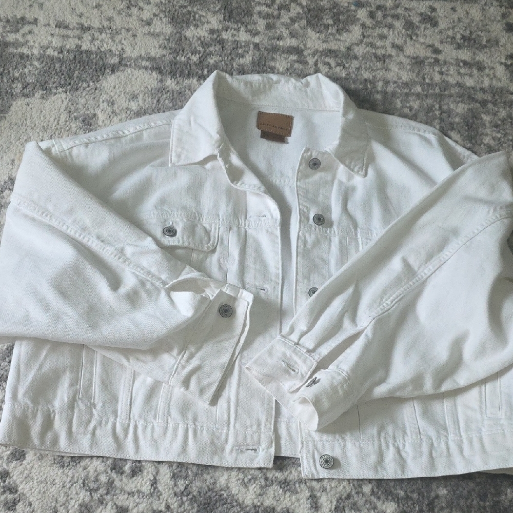 American Eagle Outfitters Oversized White Denim Jean Jacket